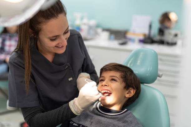 Best Emergency Dentist for Knocked-Out Tooth in Surfside, FL