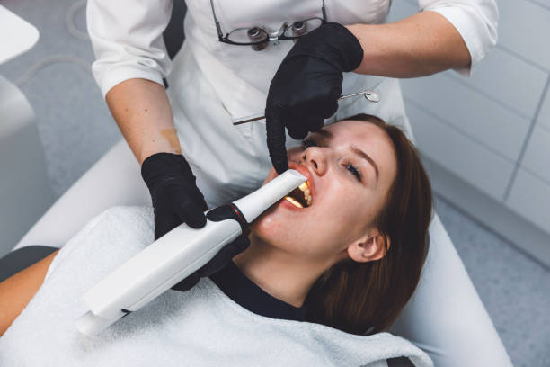 Best Emergency Dentist for Knocked-Out Tooth in Surfside, FL